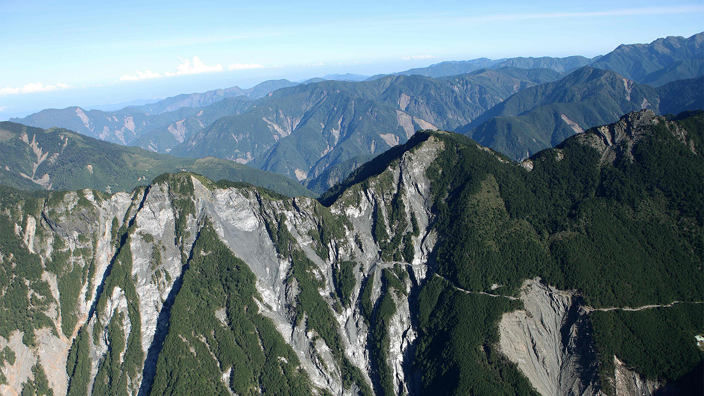 關山嶺山與南橫埡口隧道登山口-金科國際多媒體有限公司攝