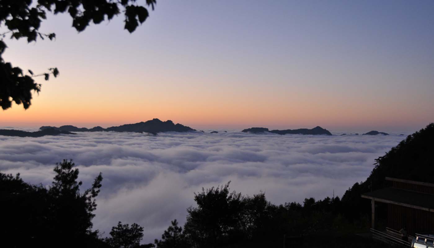 Upper Dongpu Parking Lot