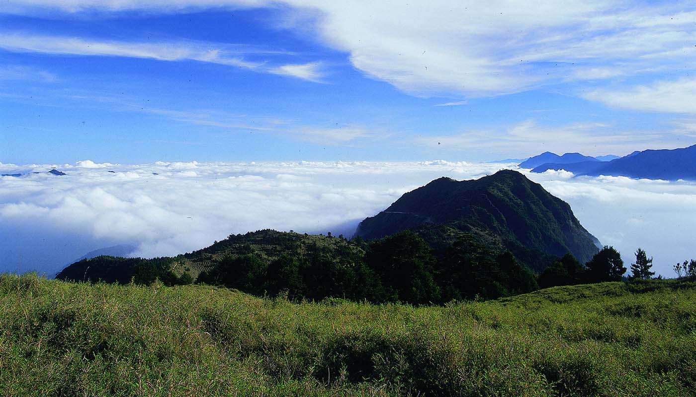 麟趾山望東埔山