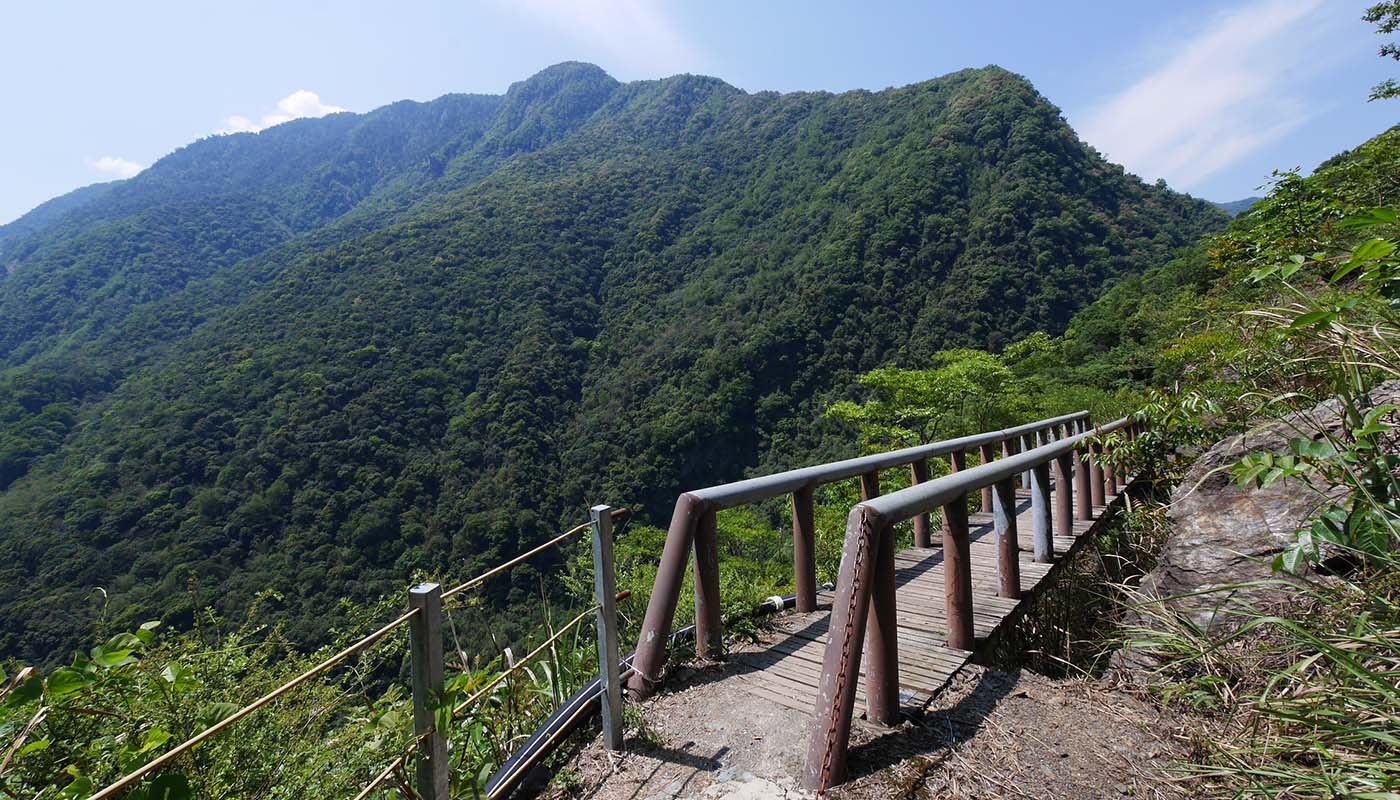 東埔から雲龍瀑布へ