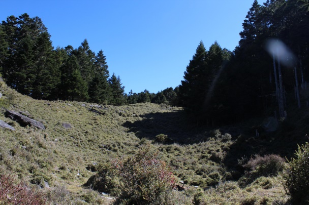 新仙山前營地吊掛點